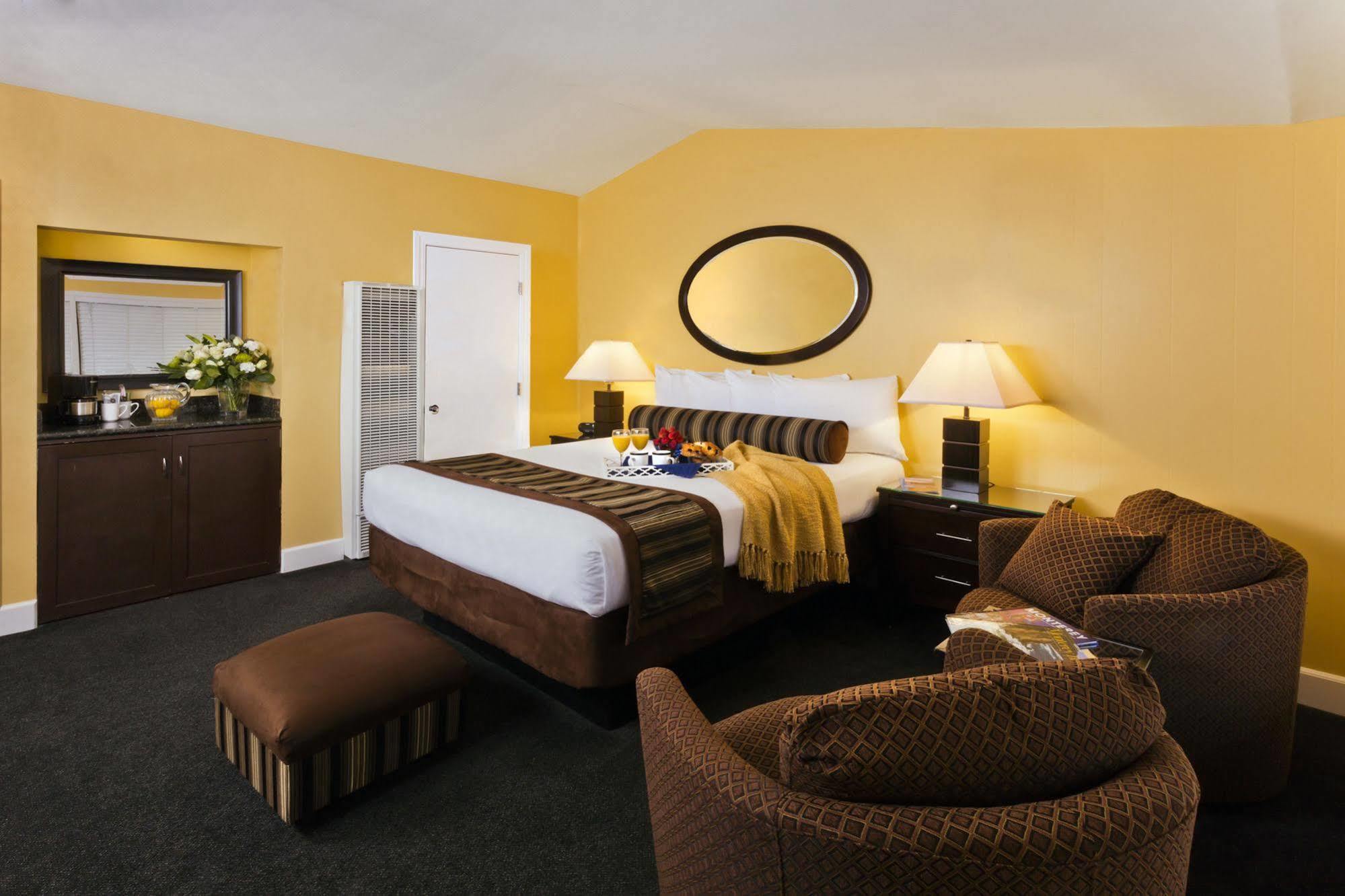 Monterey Peninsula Inn Pacific Grove Ngoại thất bức ảnh